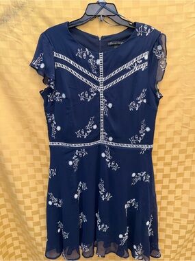 madison leigh Navy Dress with White Floral Embroidery